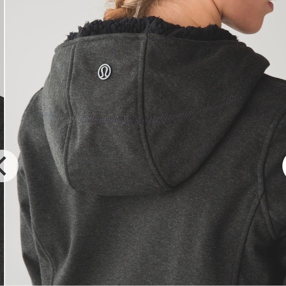 Lululemon Cozy Up Buttercup Jacket Coat in Charcoal Gray / Black Size 6 - Picture 7 of 17